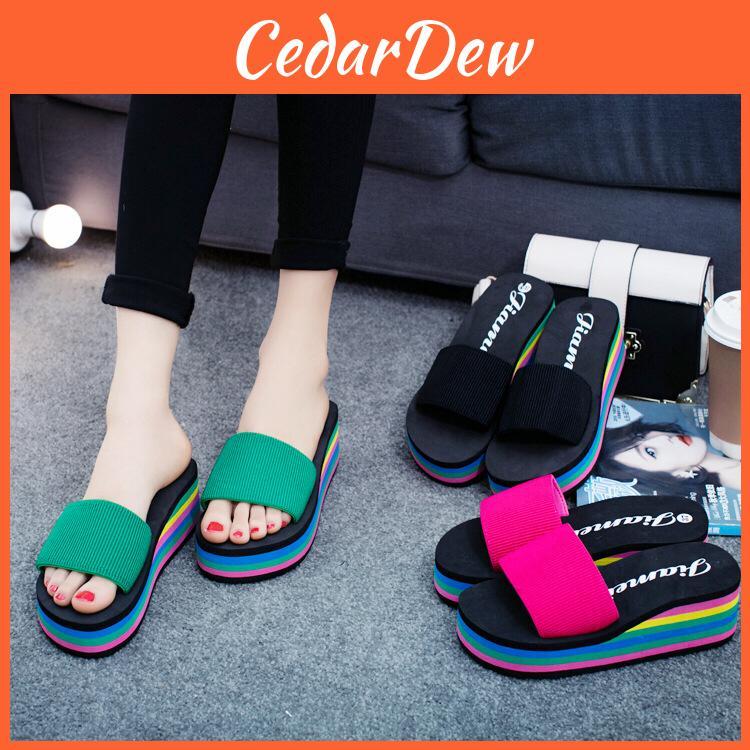 Premium Quality Ladies Summer Slippers With Versatile Thick Beach Wedge Bottom