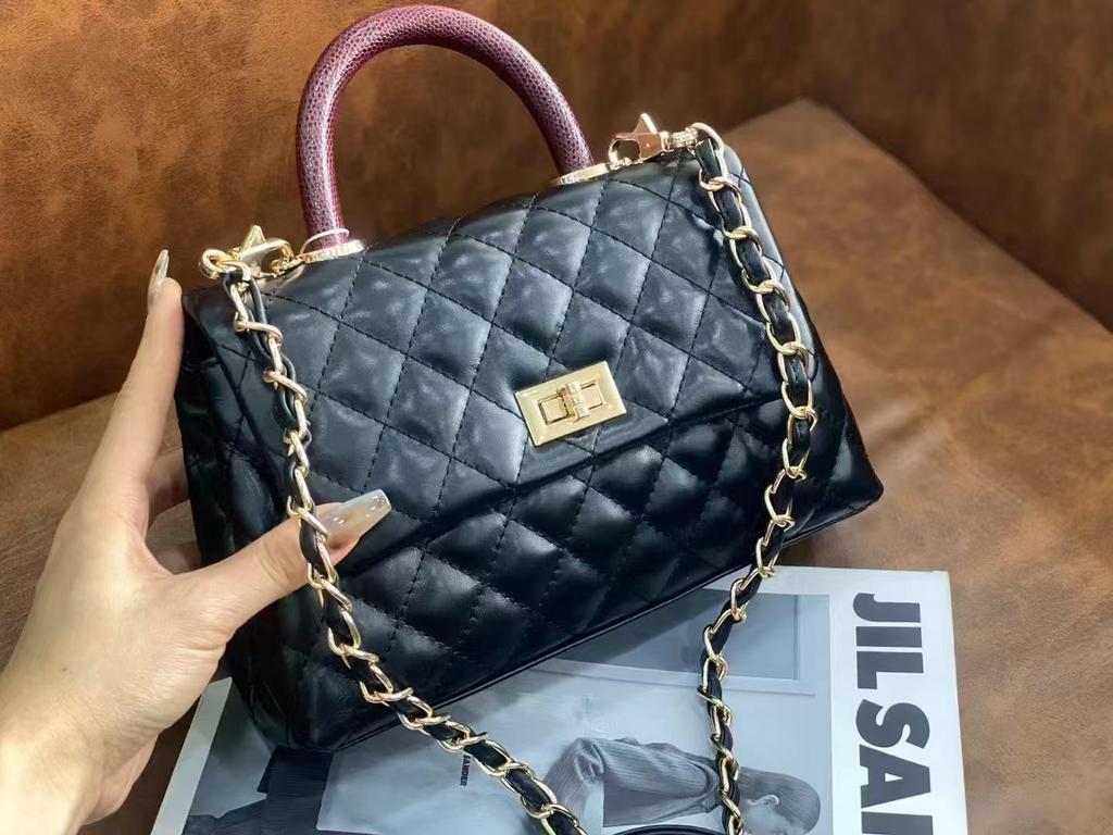 Luxury Diamond Quilted Women's Cowhide Handbag: Versatile Chain Shoulder Bag