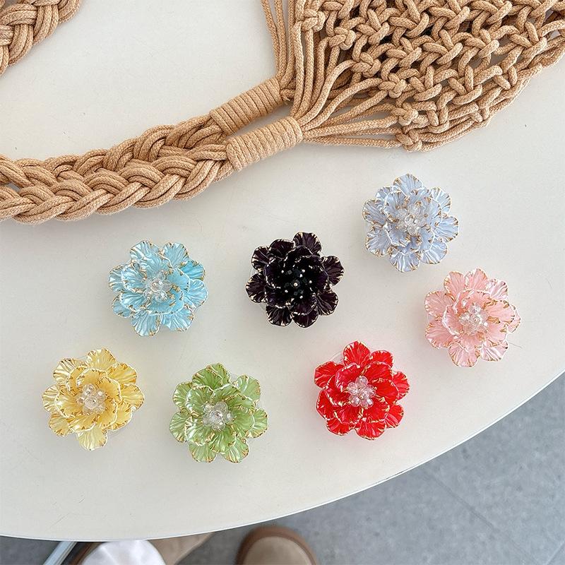 Three-Dimensional Plastic Flower Mobile Phone Airbag Bracket, Small Fresh Paste Desktop Watching Drama Lazy Support Frame