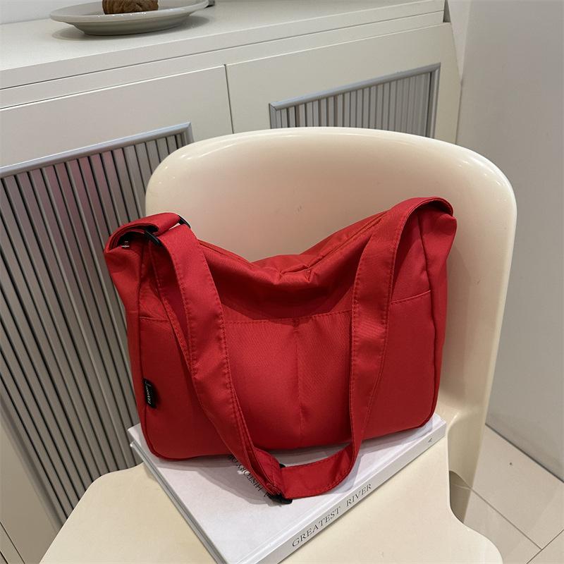 Nylon Cloth Women's Bag 2025 Summer New Women's Shoulder Bag Street Trend Casual Bag Anti-splashing Messenger Bag