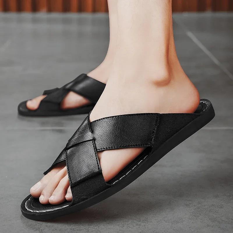Fashion Men Flat Designer Soft Bottom Sandals Fashion Breathable Trendy All-match Lightweight Casual Leather Sandals Summer Walking Shoe