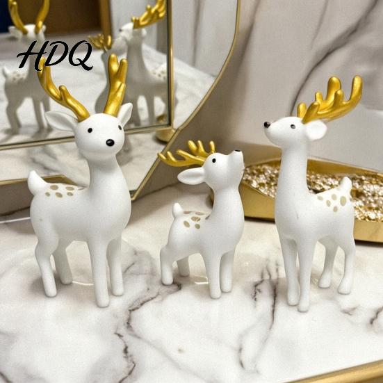 Small Animal Figure for Moss Micro Landscape 3 Pcs Mini Deer Figurines Cute Woodland Decoration Miniature Exquisite Ornament Bookshelf Display