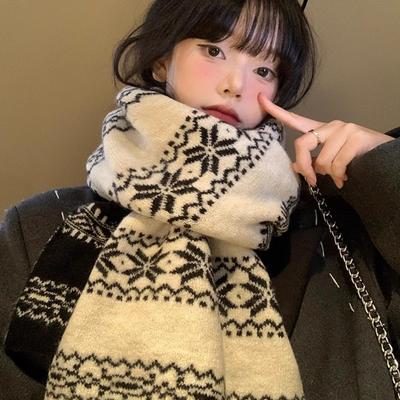Scarf Women's Autumn and Winter Atmosphere Versatile Thickened Warm Christmas Scarf Shawl
