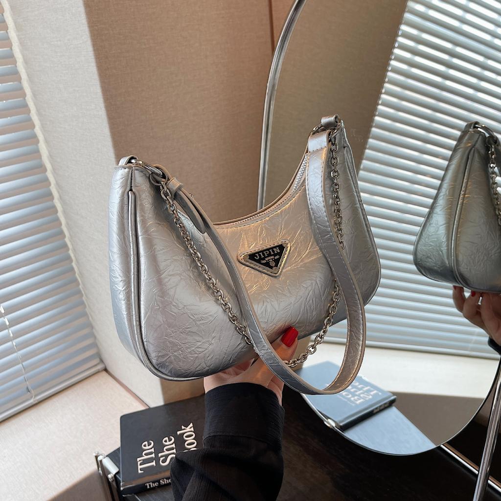 New High-end Niche Design Bag Women's Popular Versatile Oblique Span Bag Shoulder Armpit Bag