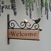 Country Style Welcome Plaque Mini Bird Sign, Retro Carved Wooden Panel with Iron Frame Wall Art Mounting Sign for Outdoor Porch Courtyard Gates
