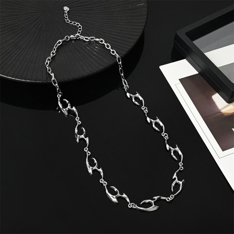 Striking Geometric Design Necklace Zinc Alloy Streetwear Jewelry Perfect For Men And Women