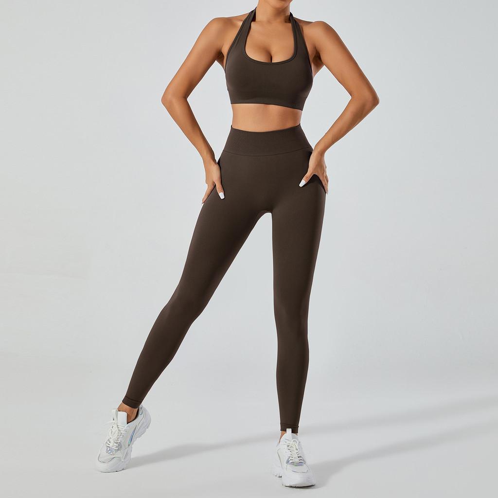 Seamless Yoga Set For Women With Quick Dry Fabric Perfect For Running And Fitness Activities