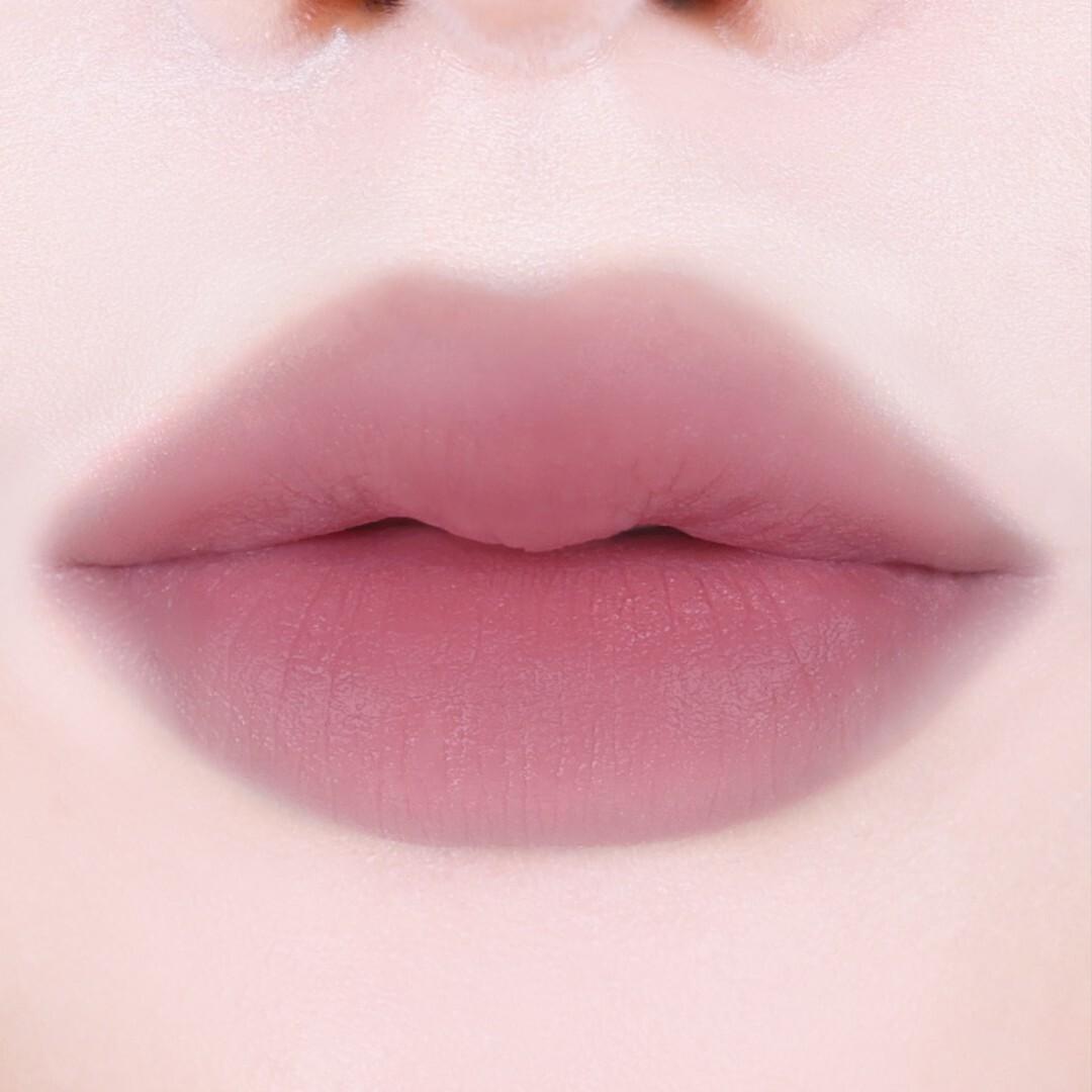 

Kiss Me Оттенок с эффектом размытия глаз (6 цветов) Wish No. 1