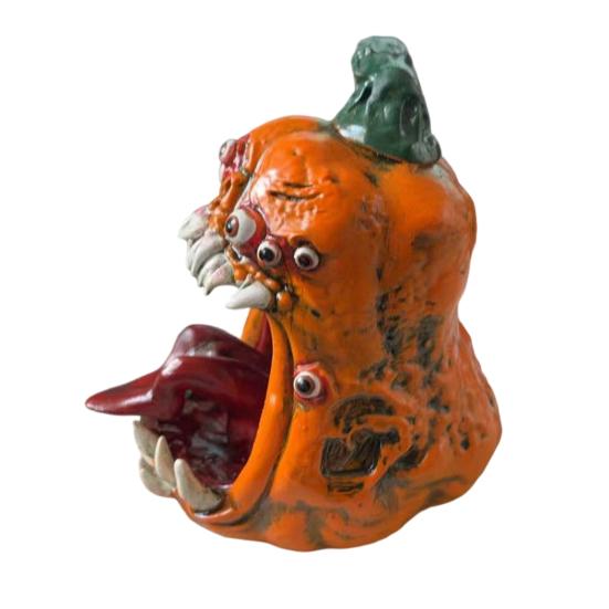 Decorative Pumpkin Statues Halloween Evil Figurine, Ornament with Multi Eyes and Shape Fangs, Demon Resin Statue for Party Decoration Desktop