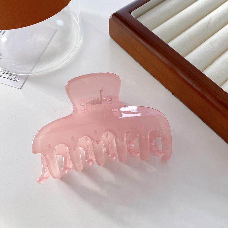 Chic Simple Medium Hair Claw Clip In Trendy Jelly Colors Perfect For Fashionable Women розовый