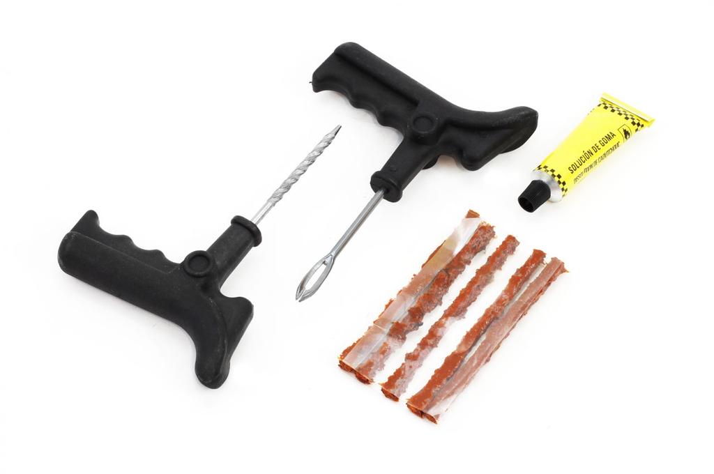 Tubeless tire repair kit AMIO-01251