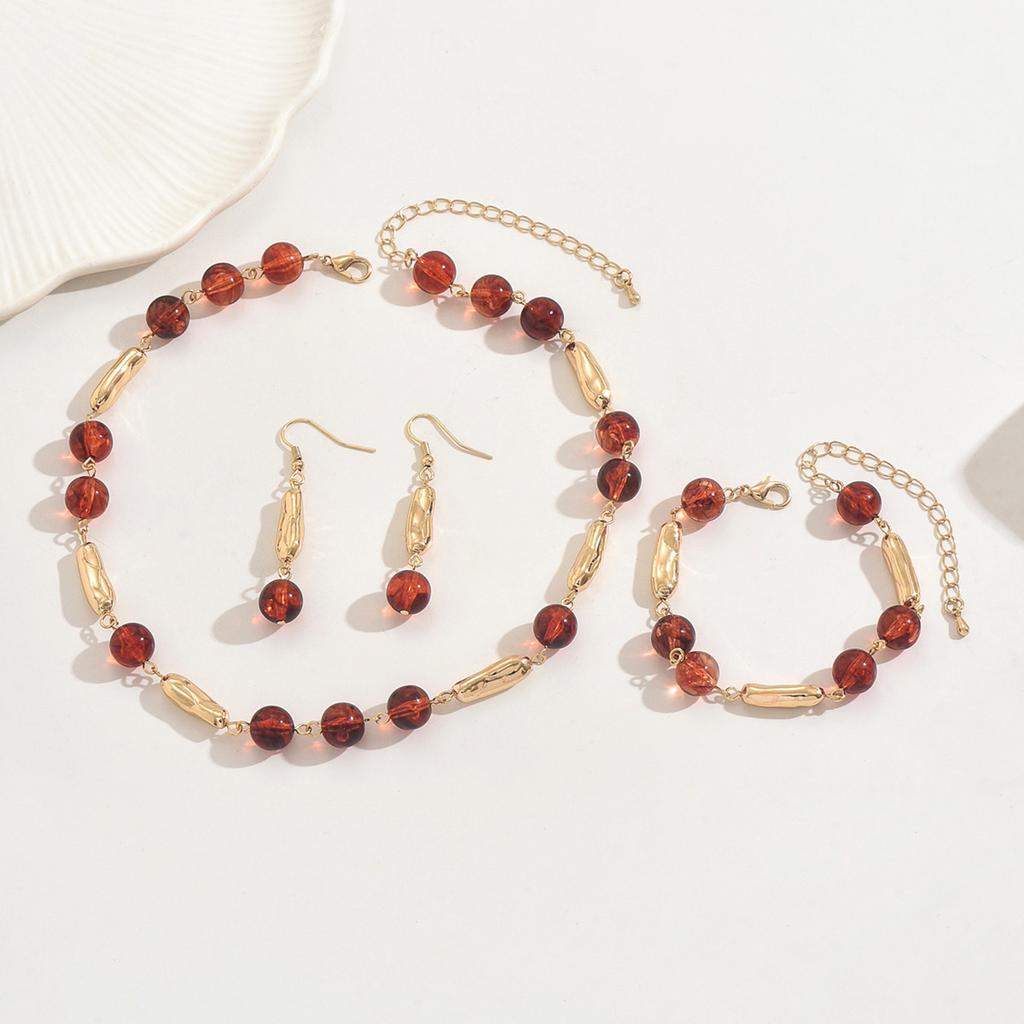 1 Set of Retro Maillard-Style Caramel-Colored Irregularly Dyed Imitation Amber Beaded Necklace, Bracelet, and Earring Set In Palace Style