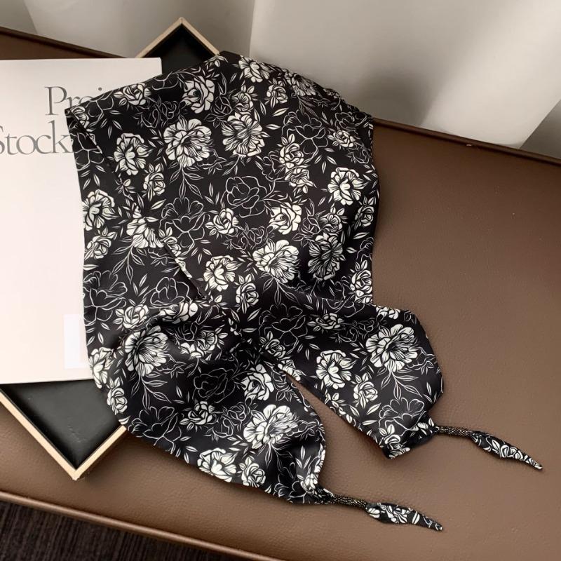 Silk scarf new fashion wheat ear cashew flower silk scarf head scarf beaded small scarf scarf triangular scarf waist tie
