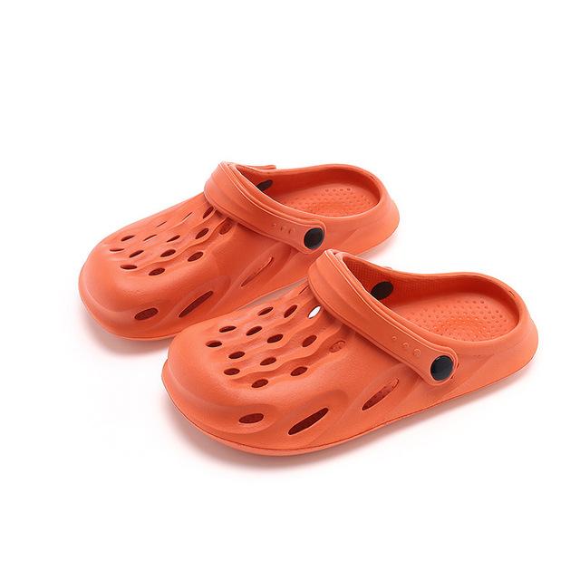 Slippers Couple Women Men Slides Indoor EVA Soft Bottom Sandals Trend Light Beach Shoes Summer Slippers Home Flip Flops 2023