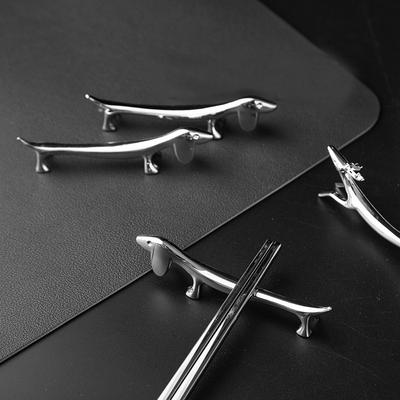 Accesorii de gătit – Suporturi și clipsuri pentru linguri