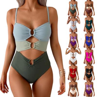Stroje kąpielowe – Bikini