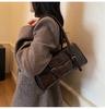 1Pc Oil Wax Leather Underarm Bag Women's High-end Niche Design Shoulder Bag Large Capacity Versatile Long Baguette Commuter Women's Bag