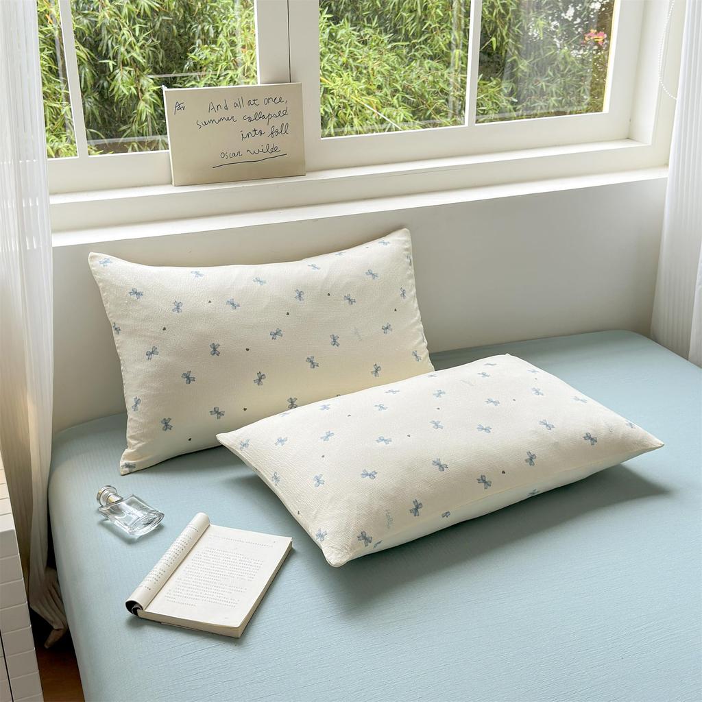 YYHNOOOOK Double Duvet Cover Suitable for Western and Japanese Style Includes Duvet Fitted and Suitable for All Machine Washable Ribbon Double 4-Piece