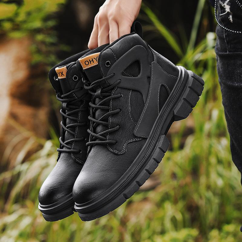 A 2025 Martin boot autumn and winter non-slip high-top tooling boots large size 47 British casual leather shoes with velvet cotton.