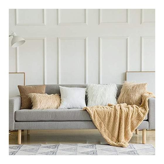 Cushion Cover Set of 2 Fluffy Cute Scandinavian Long Fur Girly Faux Fur Interior White (45 x 45 cm)