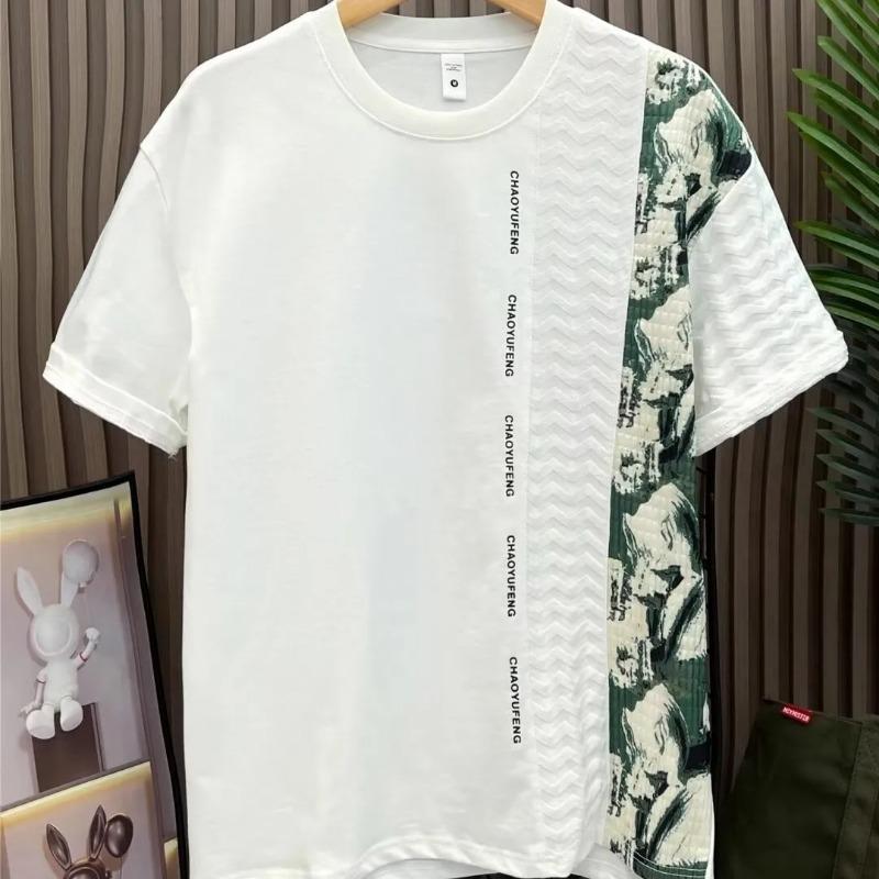 

Men s White Short Sleeve T-Shirt with Geometric Texture & Printed Panel Casual Top L білий