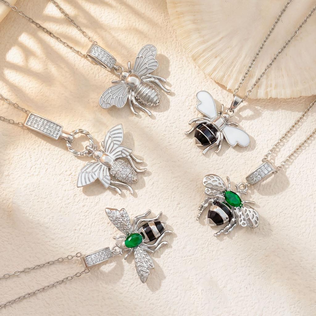 Necklace - Bee Butterfly Necklace - Accessory with Oil Droplets - Small-scale High-end Style - Collar Chain