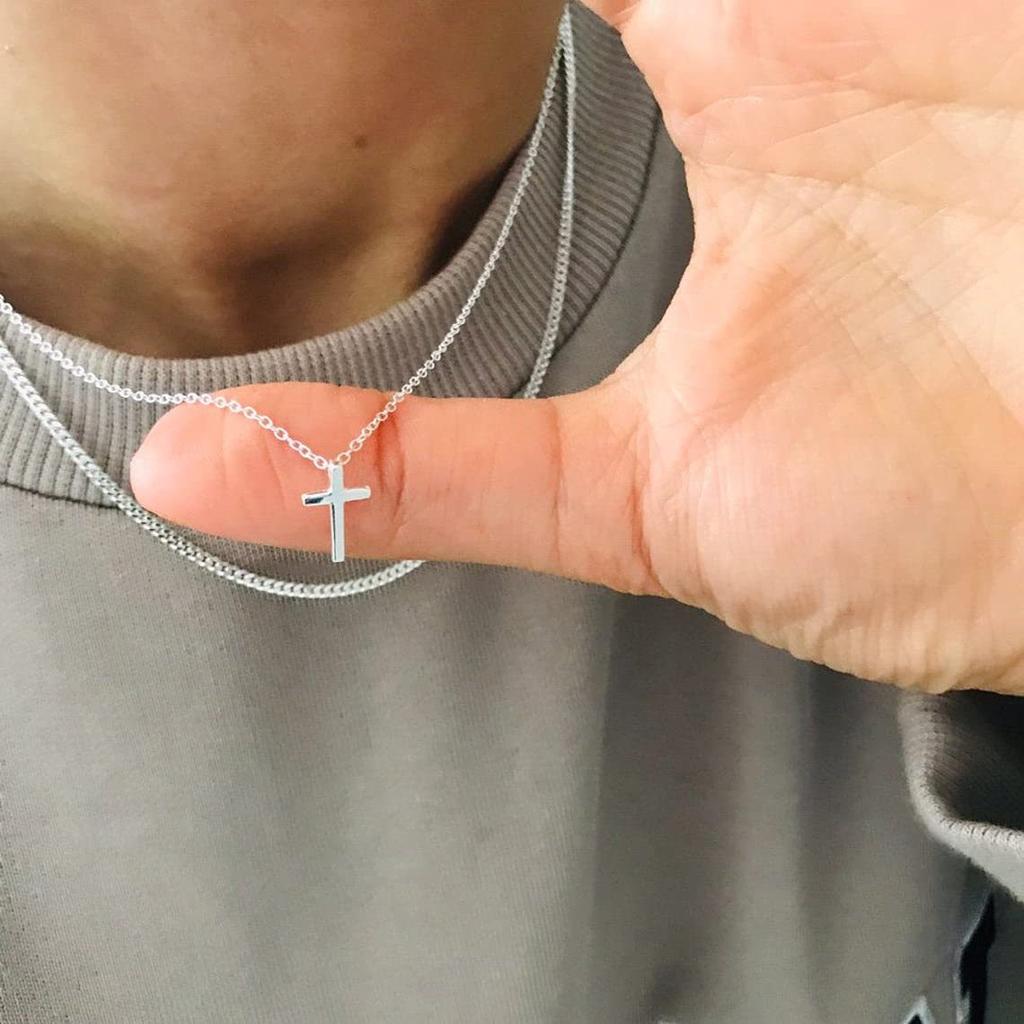 Exquisite Minimalist Gold Plated Single Layer Cross Pendant Necklace Unisex Fashion Jewelry For Men And Women