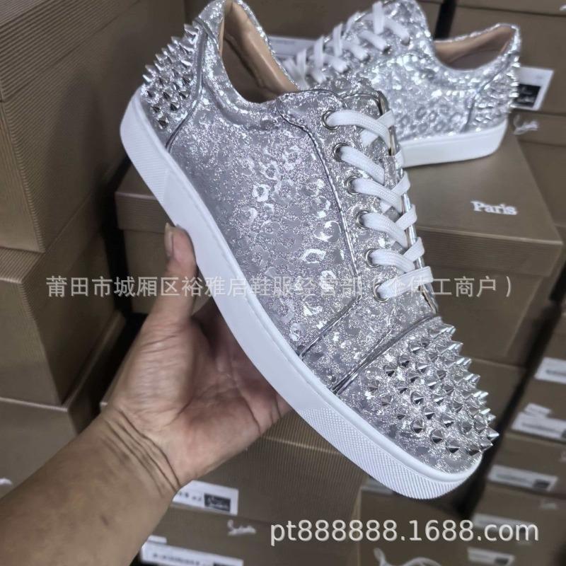 Klinknagel schoenen rode zool neus stud voetbalschoenen casual koppel trend mode veelzijdig veterschoenen board schoenen