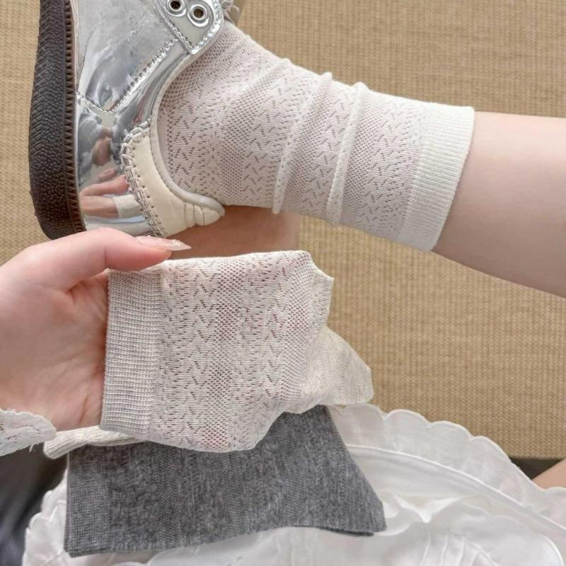 Sock - Summer Lightweight Bone-Free Cotton Mid-Calf Stockinged Loose Opening Rolled Edges Breathable Women's Socks