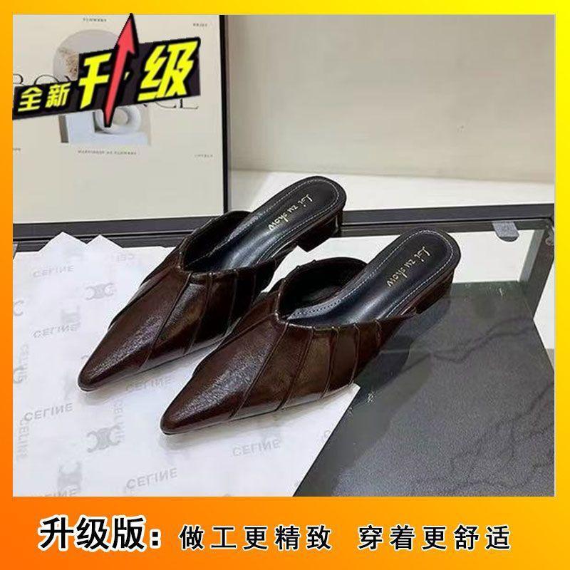 

Niche flat-bottomed half-slippers women s 2025 spring and summer outer wear new red envelopes, pointed heads, low heels, sandals, lazy network Muller 40