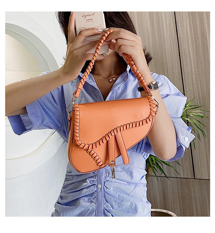 

Saddle bag, armpit bag, retro handwoven shoulder crossbody small bag, women s bag 2025 new trendy handbag, women s bag оранжевый