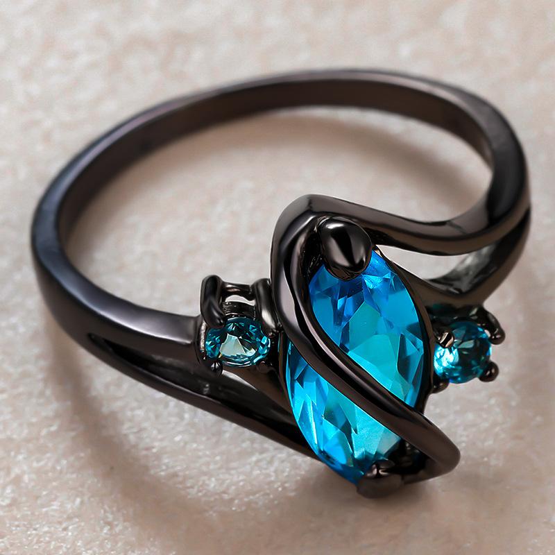 Black Gold S-shaped Zircon High-end Diamond-encrusted Ring for Men, Simple European and American Style Ring