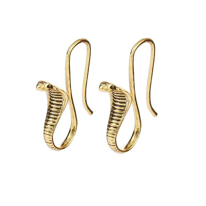 Vintage Chinese Style Dragon Stud Earrings for Women Trendy Punk Personality Animal Totem Earrings Statement Jewelry Gift