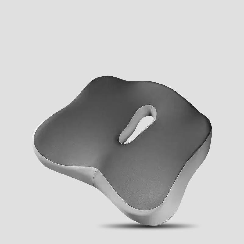 1 ks Ortopedický sedák z paměťové pěny pro kancelář, auto, polštář pro úlevu od bolesti kostrče s prodyšným síťovaným potahem, protiskluzová základna