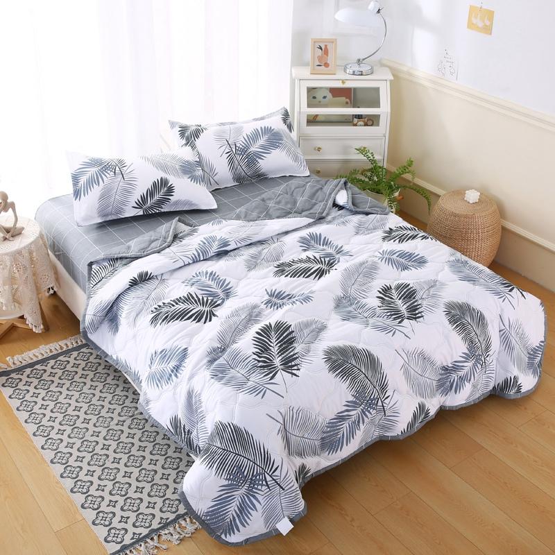 Měkká letní přikrývka šetrná k pokožce nebo jednotlivé přikrývky Lehká prodyšná tenká souprava přikrývek nebo jednotlivé přikrývky Praní Single Double