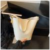 Spring and summer new fashion large-capacity bags women's fashion casual commuting simple messenger bucket bag