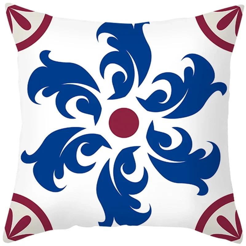Home Decor Blue and White Floral Pattern Pillow Covers Pattern Cushion Cover Suitable for Sofa Bedroom Car Pillow Cover