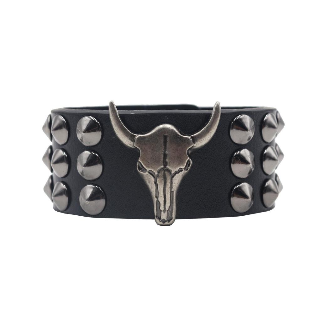 Retro Punk Leather Studded Bracelet - Trendy European and American Style