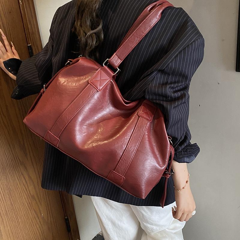 Premium Maillard Messenger Bag Women's Autumn and Winter 2025 Retro Casual Shoulder Bag Large Capacity Tote Bag