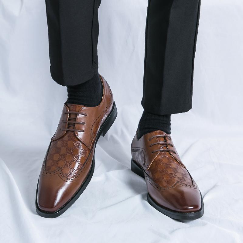 British 46 47 48 plus-size leather shoes Men's lace-up Business dress casual shoes Brogues men's shoes pointed fashion shoes