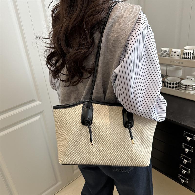 Korean version of casual shoulder bag women's 2025 new retro high-end tote bag trendy commuter large-capacity handbag