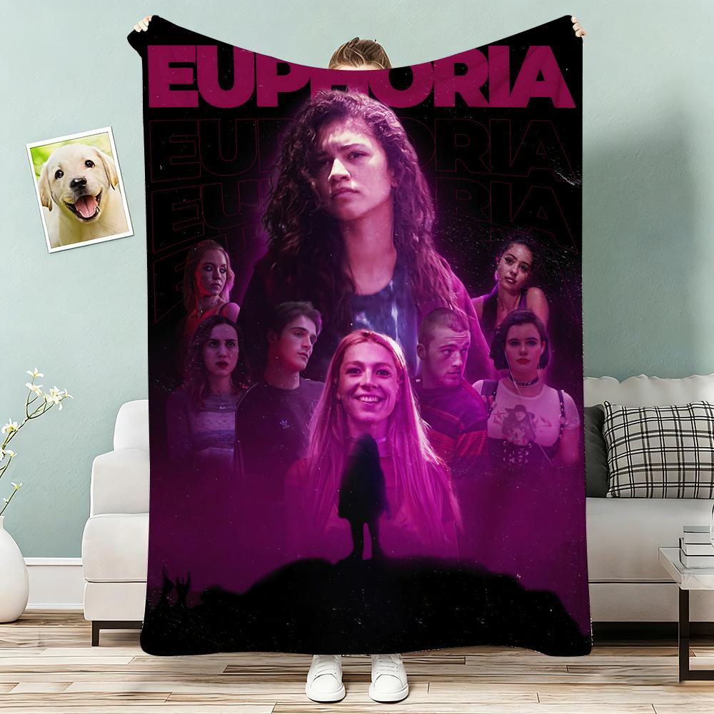 EupHOria TV Show Throw Lightweight 240g Flannel Blanket Soft Skin-friendly for Summer Cooling 75x90cm