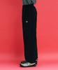 UNALLOYED Dart Sweatpants / Black