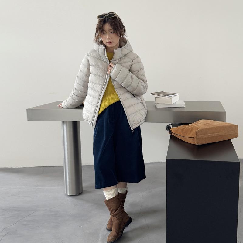 Lightweight Short Hooded Quilted Warm Cotton-padded Jacket