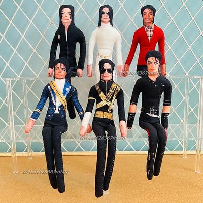 10 Stylów Miękka Wypchana Lalka Pluszowa Michael Jackson Zestaw Wiele Klasycznych Kostiumów Scenicznych Długi Design Na Ozdobę Fani Muzyki