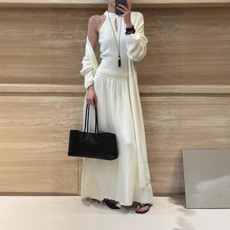 Korean Version Knitted Suit Women's Autumn and Winter Lazy Wind Knitted Cardigan Neck Vest Skirt Three-piece Set