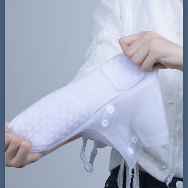 Thickened Waterproof and Non-Slip Shoe Covers for Men and Women - Durable, Washable, and Ideal for Rainy Days.