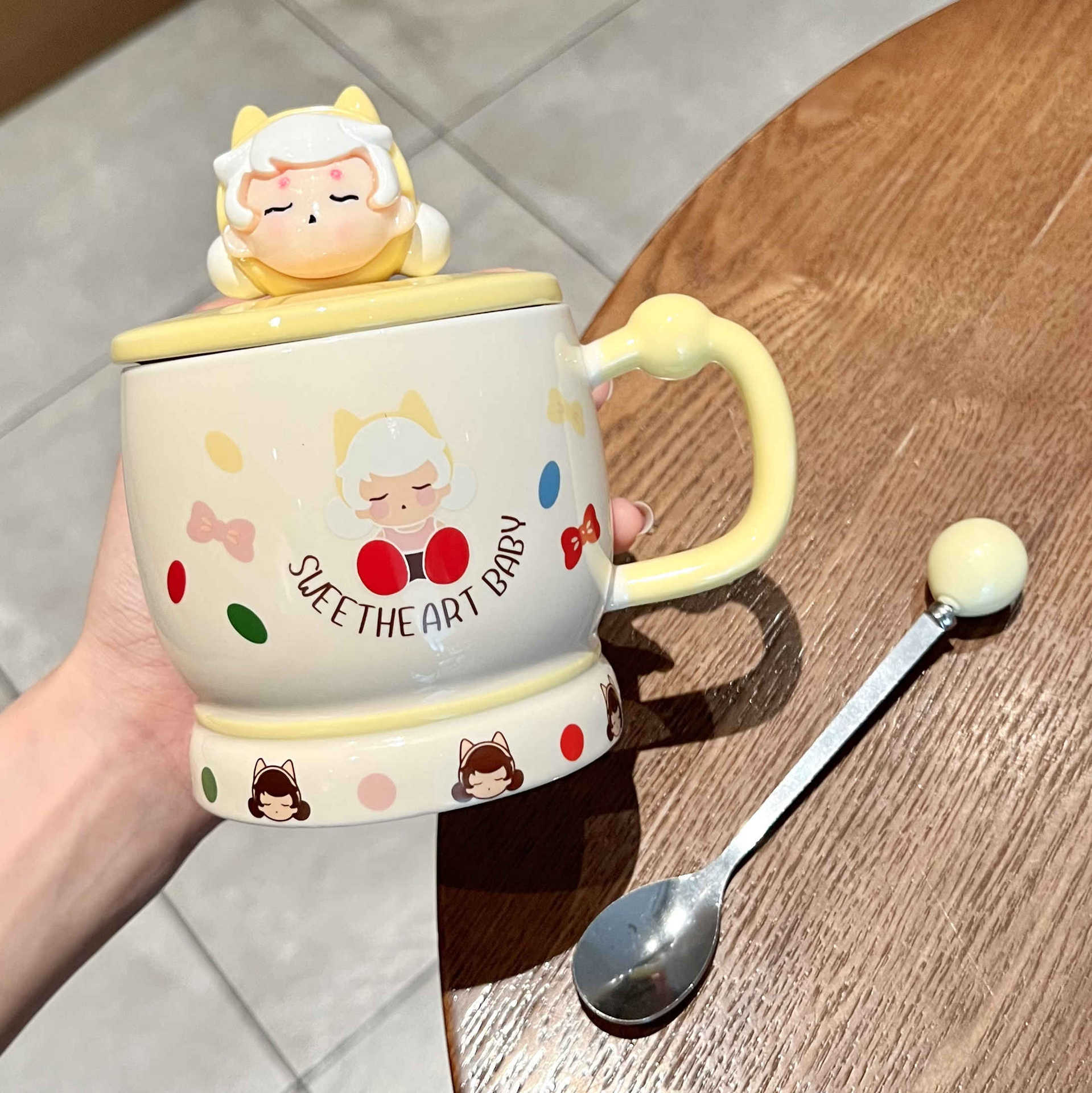 

Creative cute little girl ceramic mug women s large-capacity drinking cup children s birthday gift souvenir 401-500ml