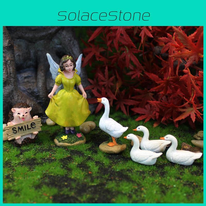 Resin Micro Landscape Fairy Garden Decor With Duck And Flower For Gift Giving
