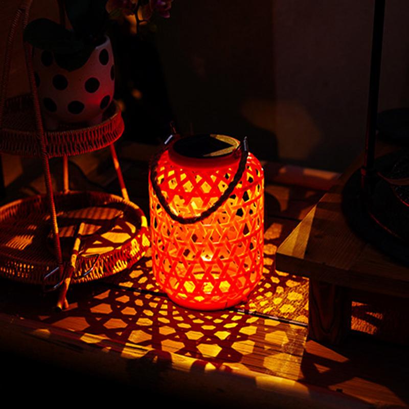 Led Solar Light Solar Hanging Lantern Retro Solar Art Lantern Decorative Vintage Pathway Lamp Outdoor Plastic Hollow Light